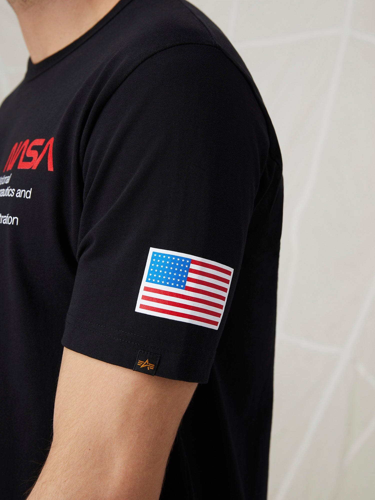 NASA WORM LOGO TEE TOP Alpha Industries 