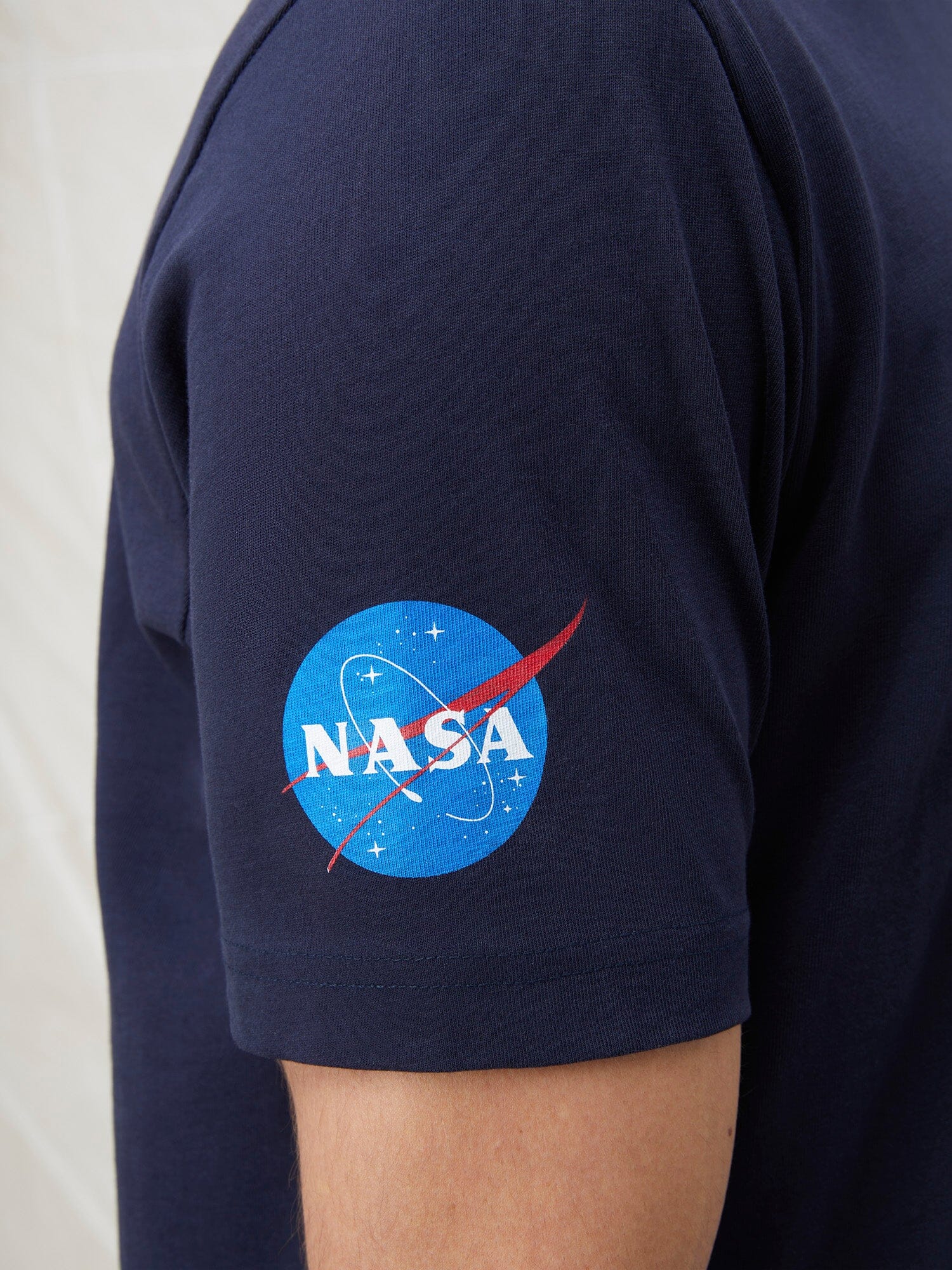 NASA WORM LOGO TEE TOP Alpha Industries 