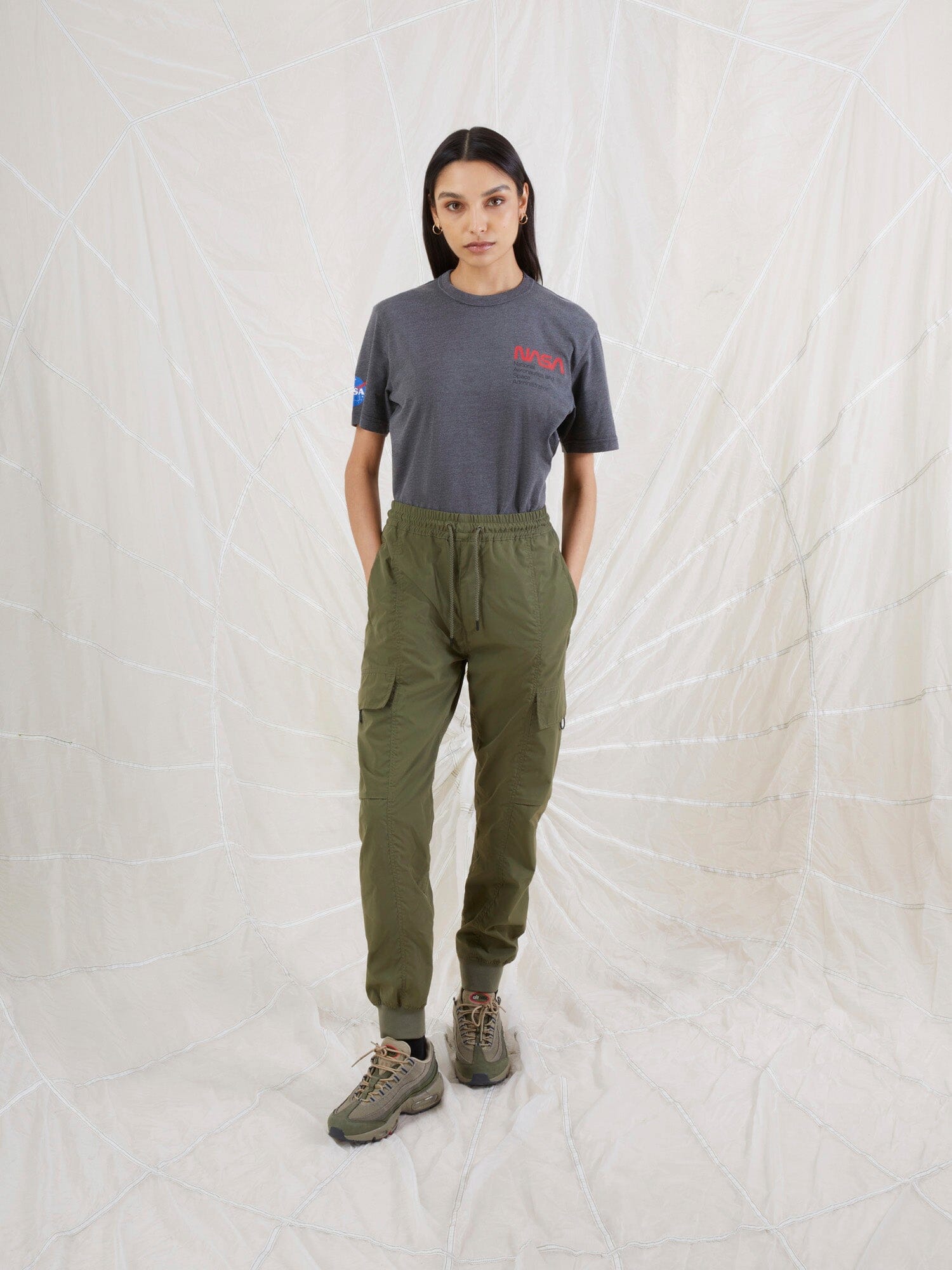 NASA WORM LOGO TEE TOP Alpha Industries 