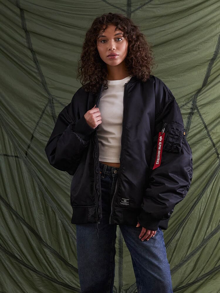 OVERSIZED MA-1 MOD BOMBER JACKET W OUTERWEAR Alpha Industries 