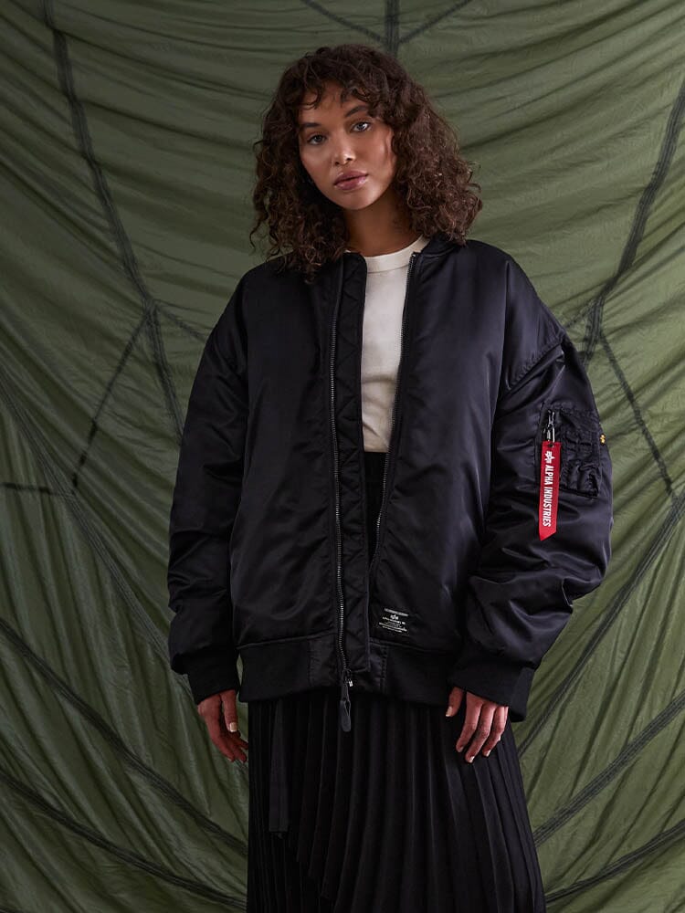 OVERSIZED MA-1 MOD BOMBER JACKET W OUTERWEAR Alpha Industries 